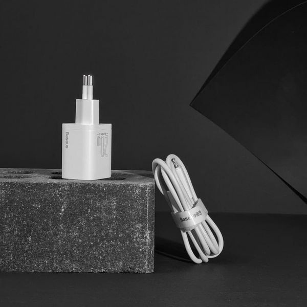 МЗП Baseus Super Silicone PD Charger 20W (1Type-C) + With Cable Type-C to Lightning blue 306970004 фото