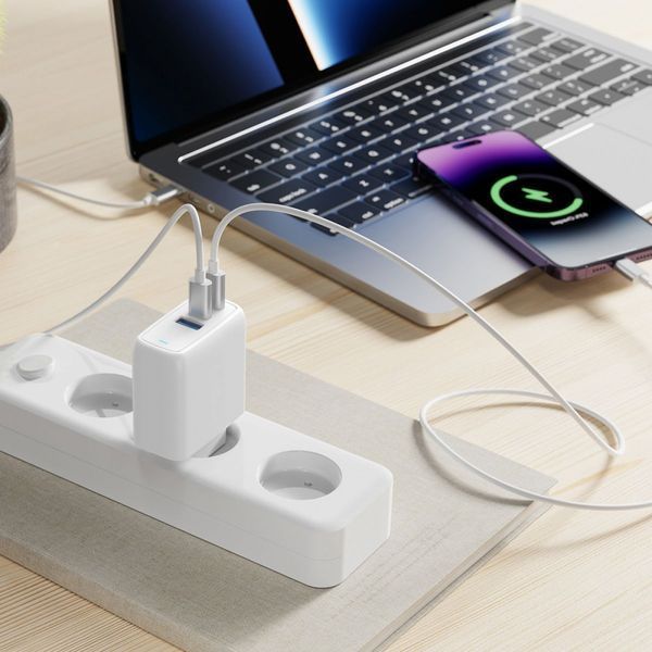 МЗП Proove Shot GaN 67W (2Type-C + USB) white 491860003 фото